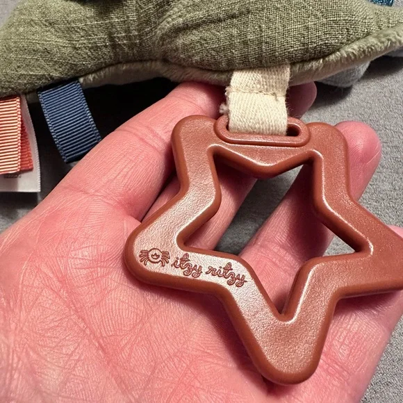 Itzy Ritzy Dinosaur Bundle - Picture 8 of 12